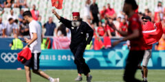 Argentina coach slams chaos at opening Olympic soccer match vs Morocco